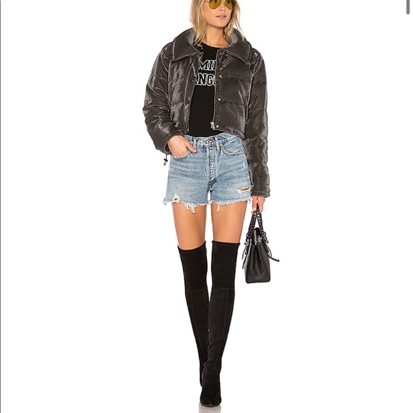 Lovers + Friends Dee Cropped Puffer - Picture 4 of 7